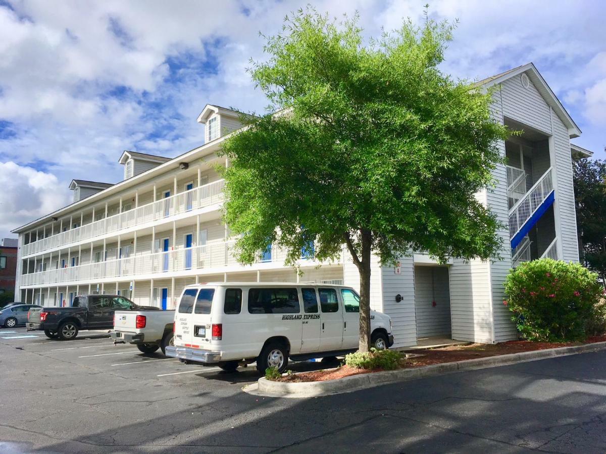 Intown Suites Extended Stay North Charleston Sc - Rivers Ave Exterior photo
